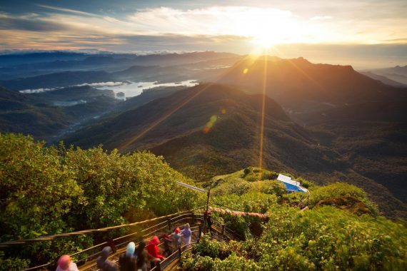 Sri Lanka Volcano Trek | Gearminded.com