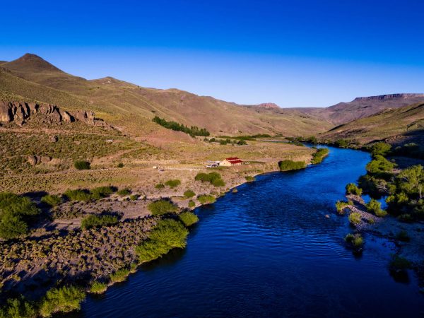 Fly fishing Argentina at Alumine River Lodge - Frontiers
