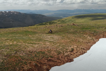 Mountain biker riding the Colorado Trail