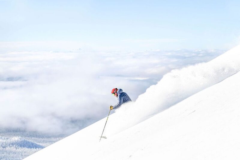 A man skiing in deep powder in Central Oregon