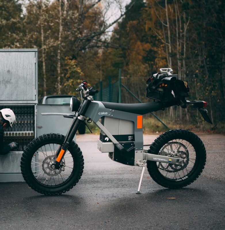 Cake Kalk electric motorcycle for work, including service companies. 