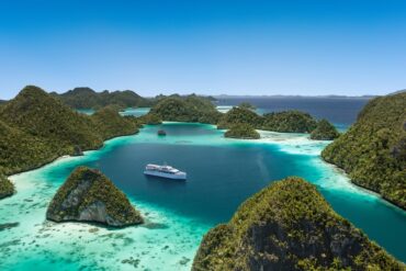 luxury exploration on the Paspaley Pearl in Indonesia